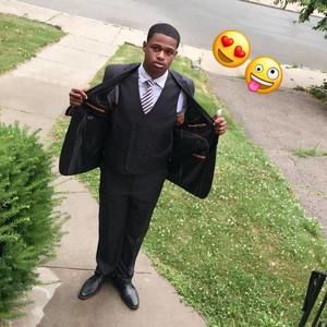 Meet your Posher, Claude